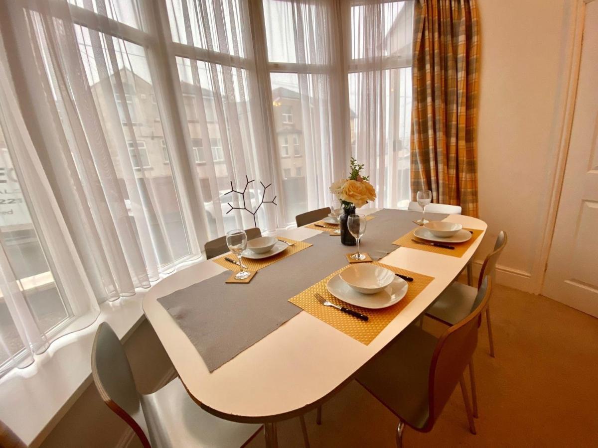 Blackpool Abode - The Buttercup Suite Zewnętrze zdjęcie